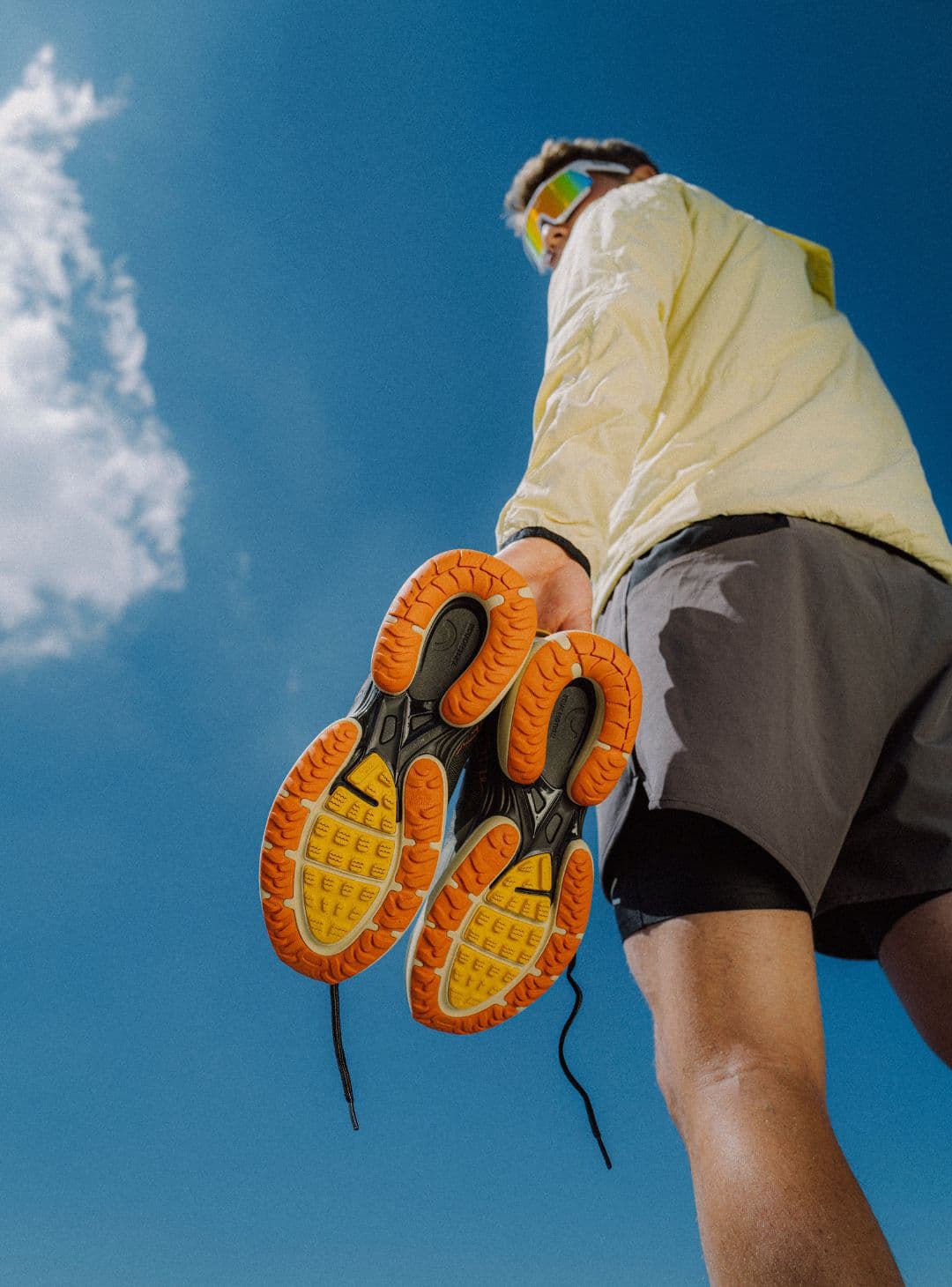 u-tech-nevos-elements-3_tmm01121d_02_mood_03