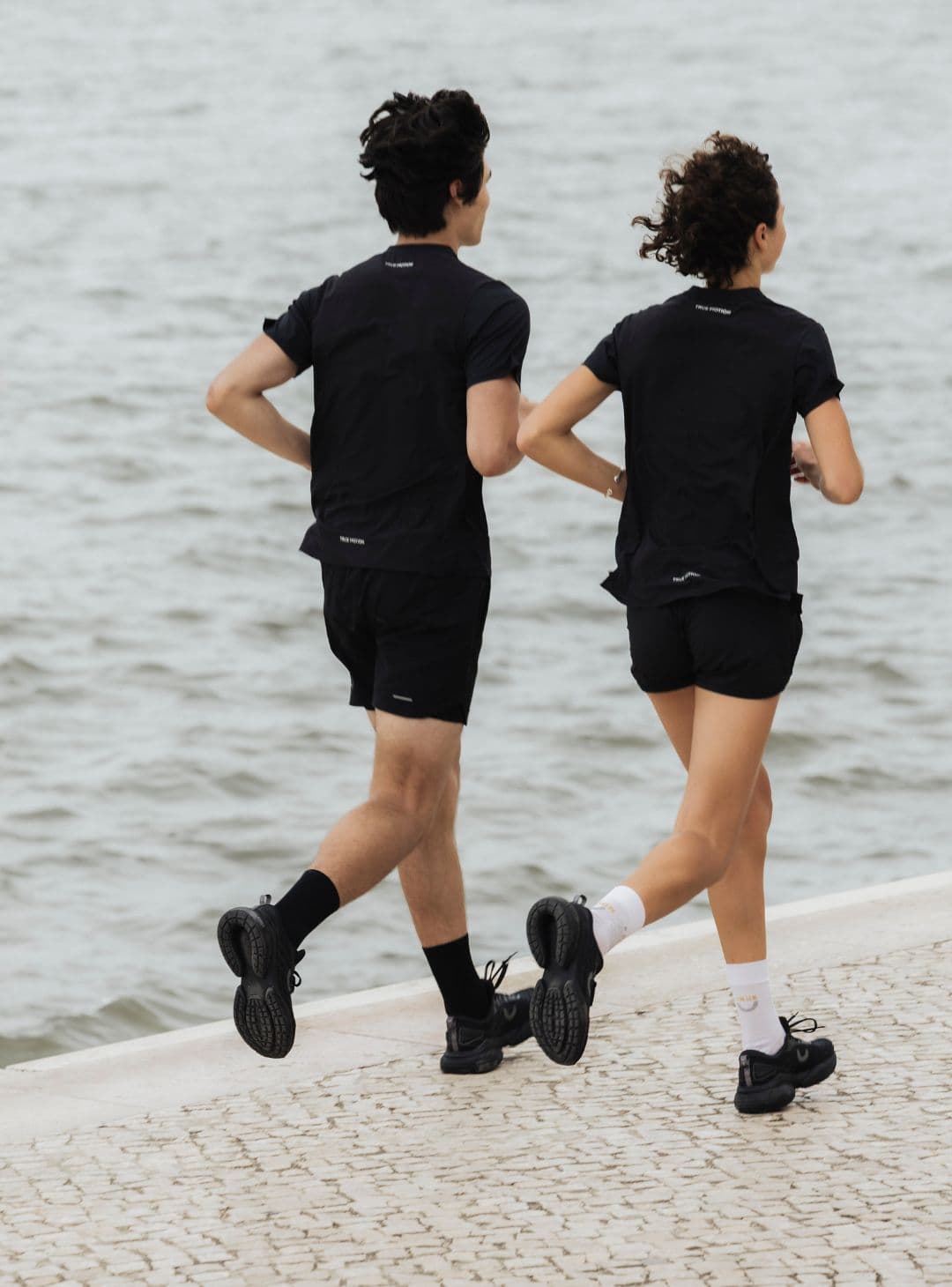 nevos-4-mood_01-men-11