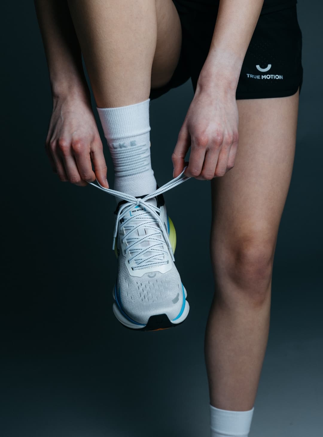 u-tech-vichara_tmw01091b_03_mood_03