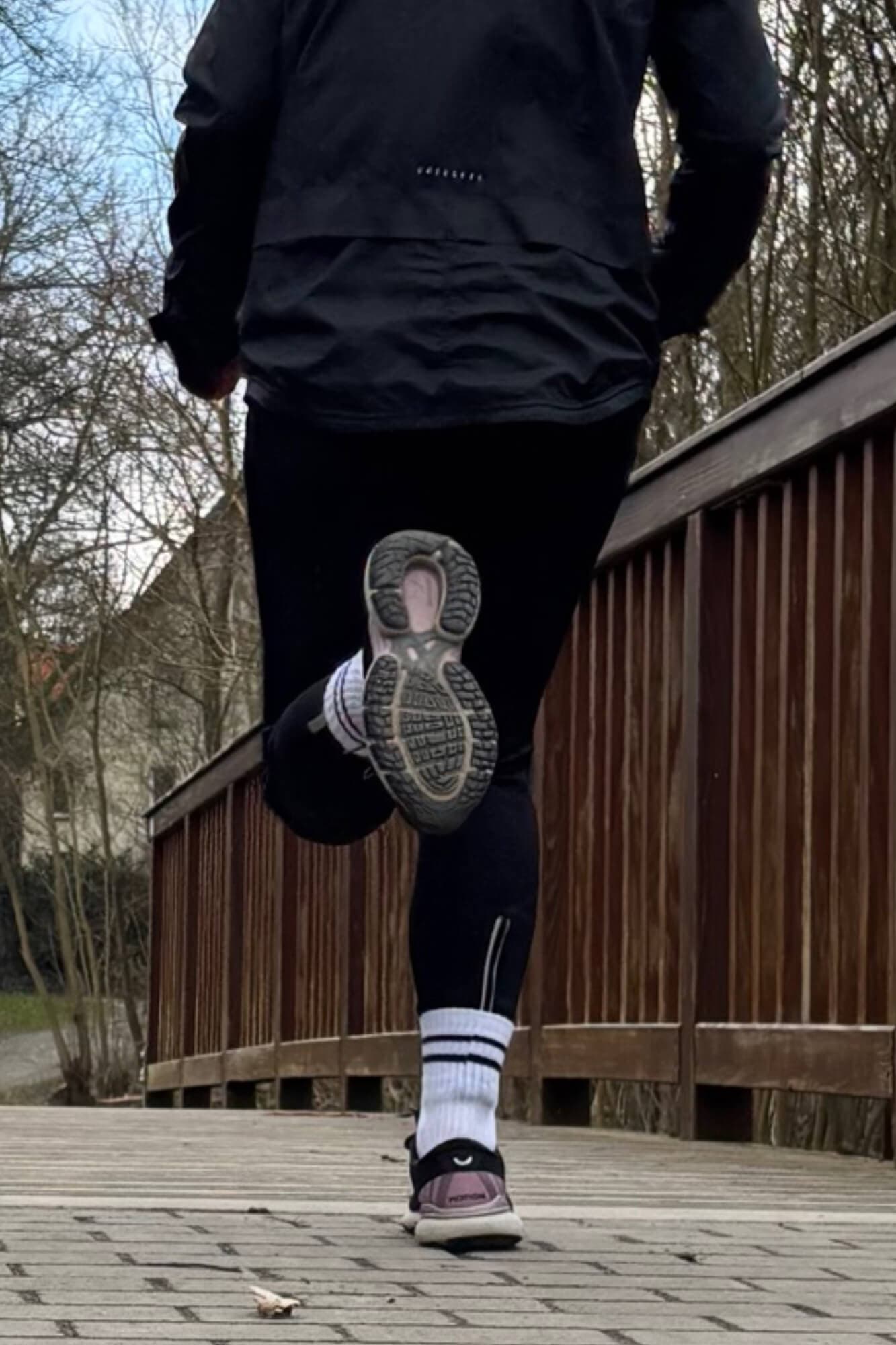 true-runner-story_laura-schmidt_laueft-true-motion-schuhe_-nevos_4