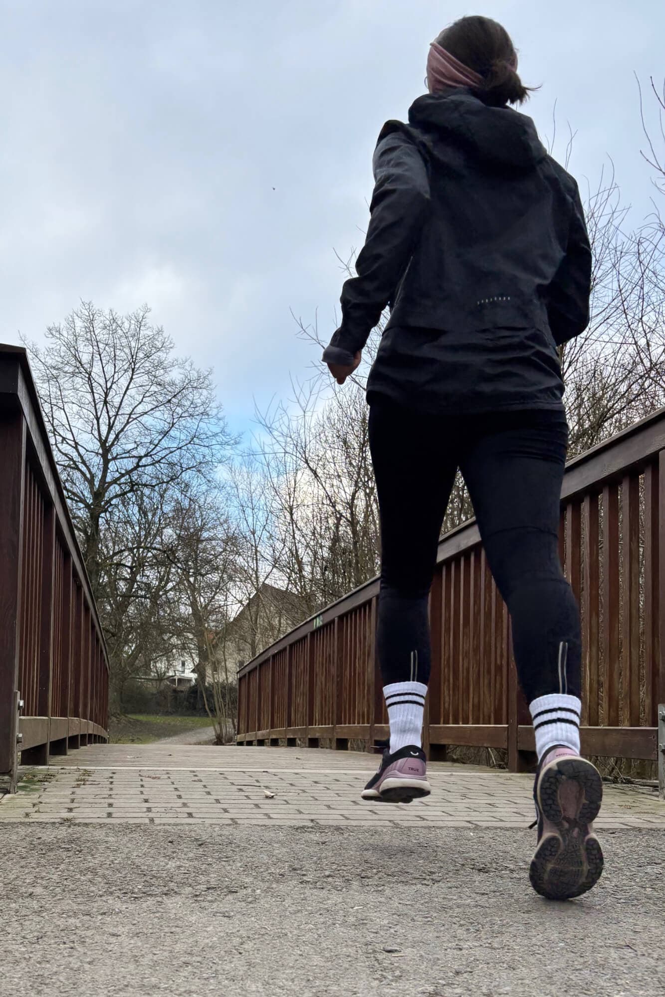 true-runner-story_laura-schmidt_laueft-true-motion-schuhe_-nevos_3