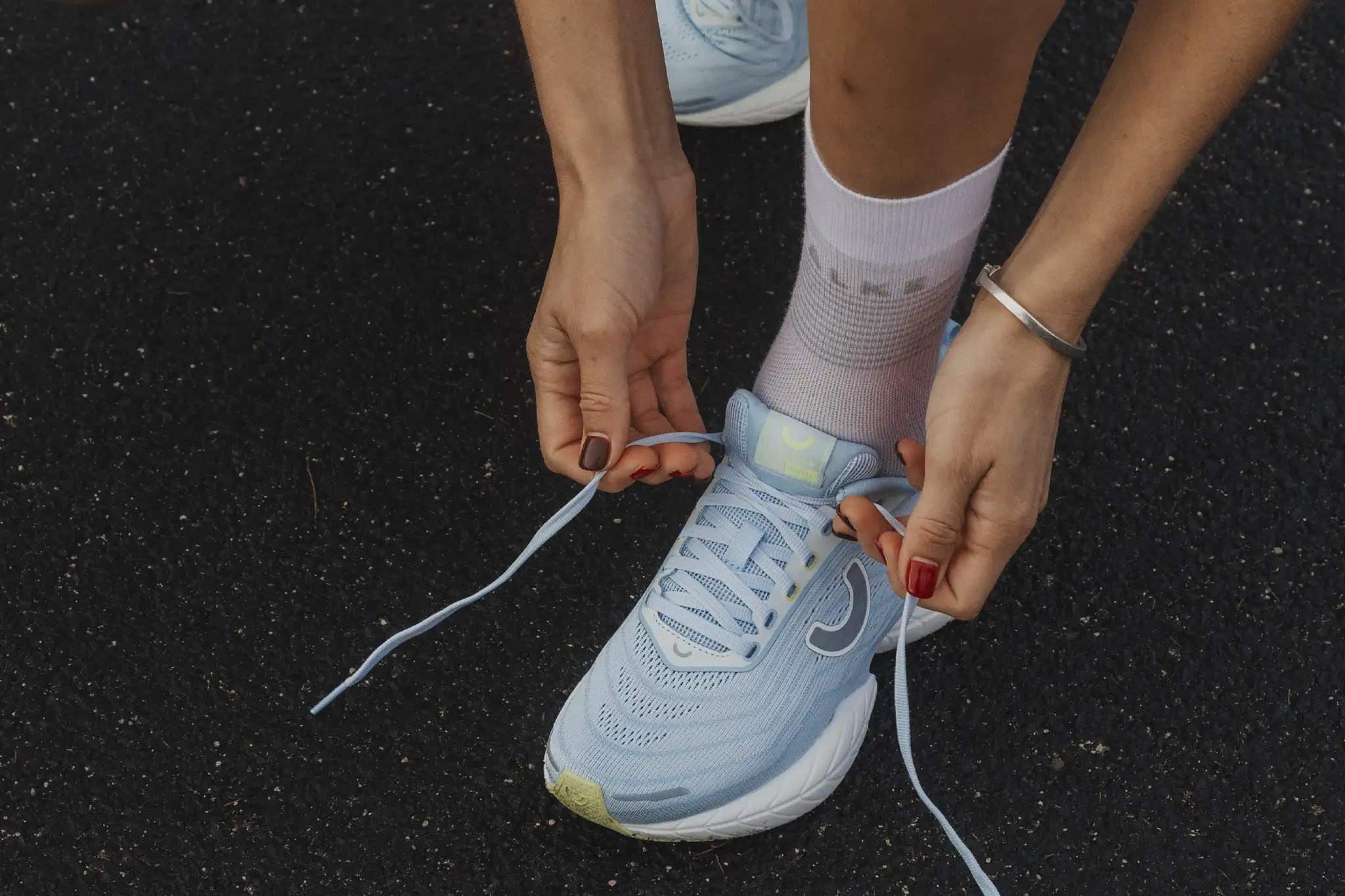 u-tech-nevos-4-women-category-page-fs26