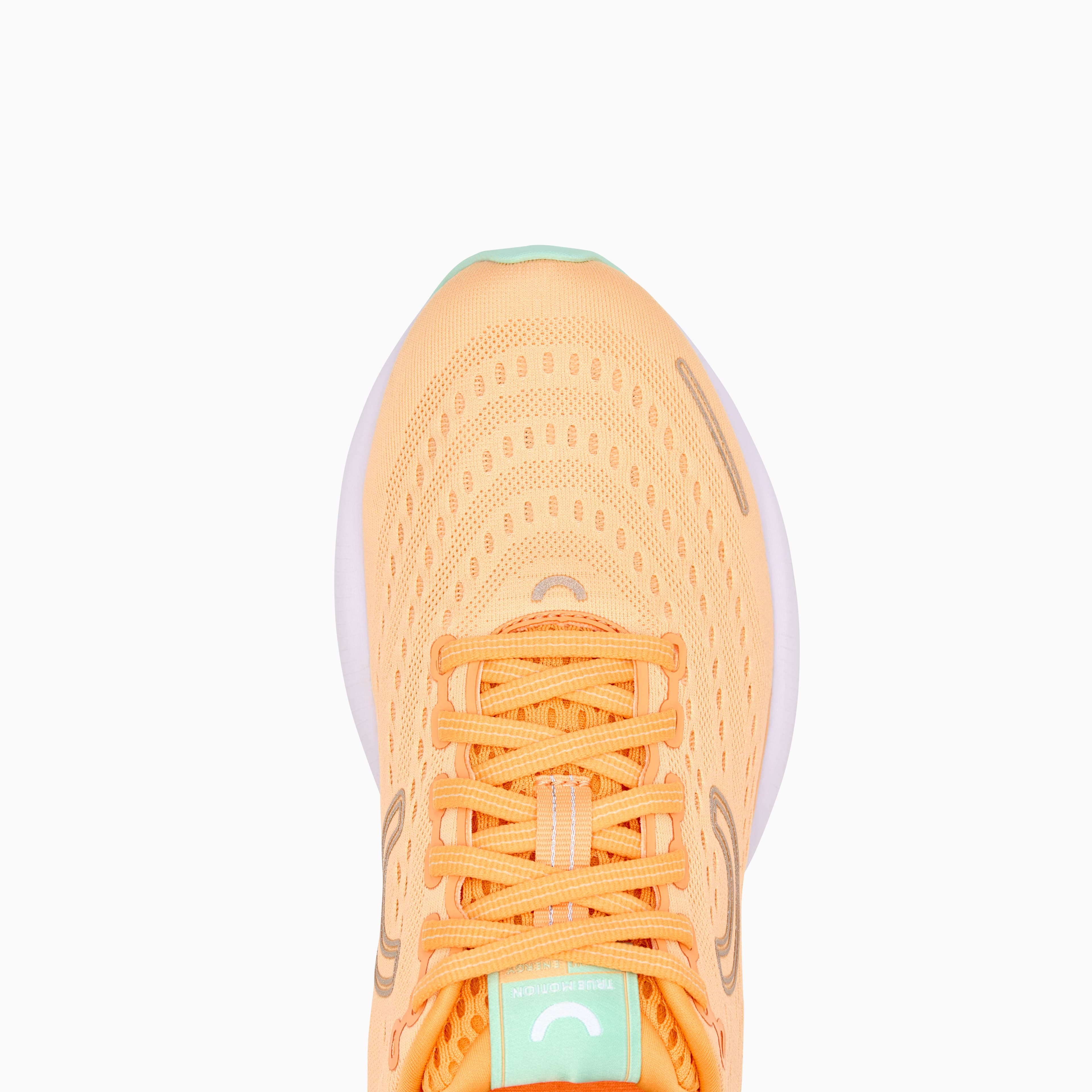 runner-profile-u-tech-energy-women-02