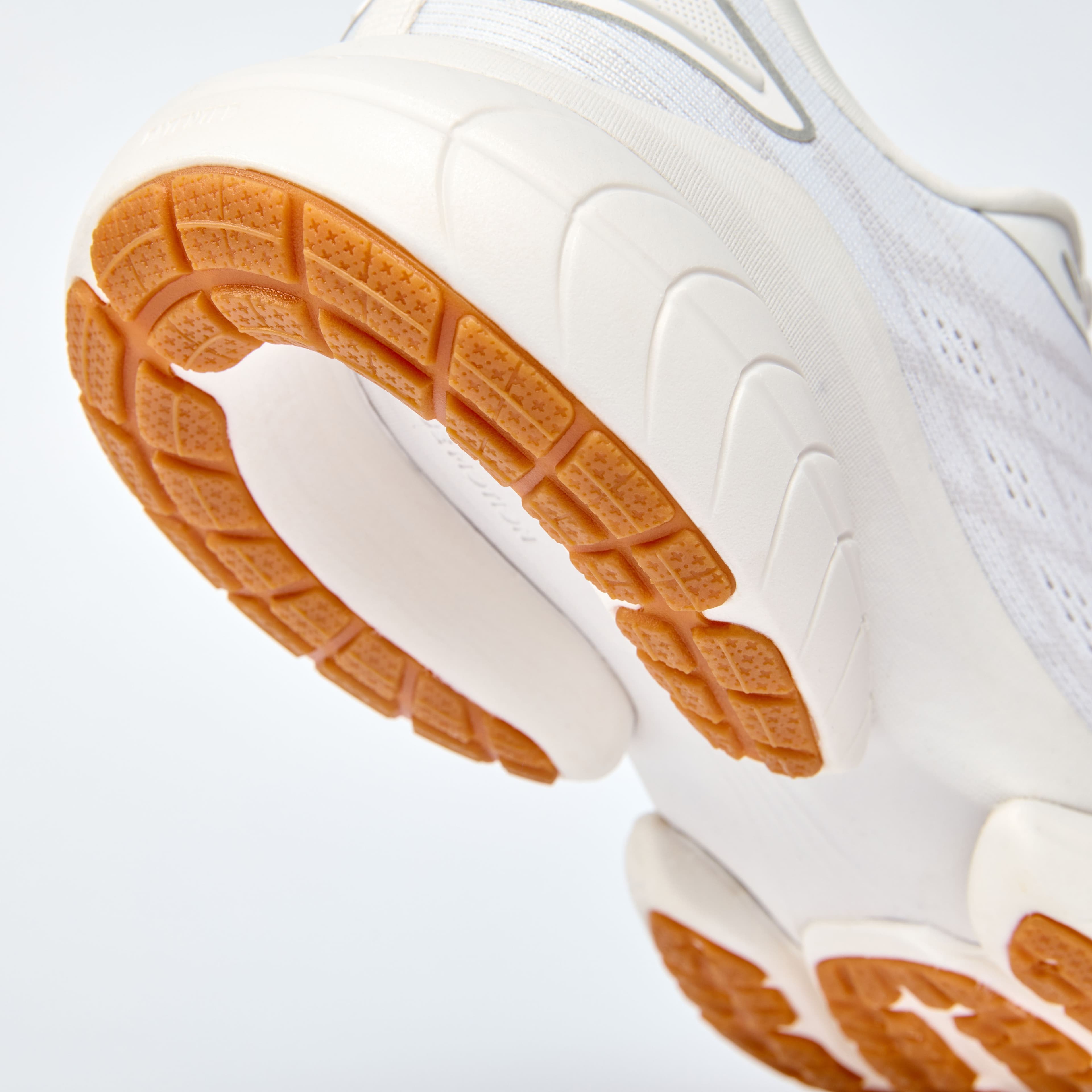 nevos-4-women-10-usp-02