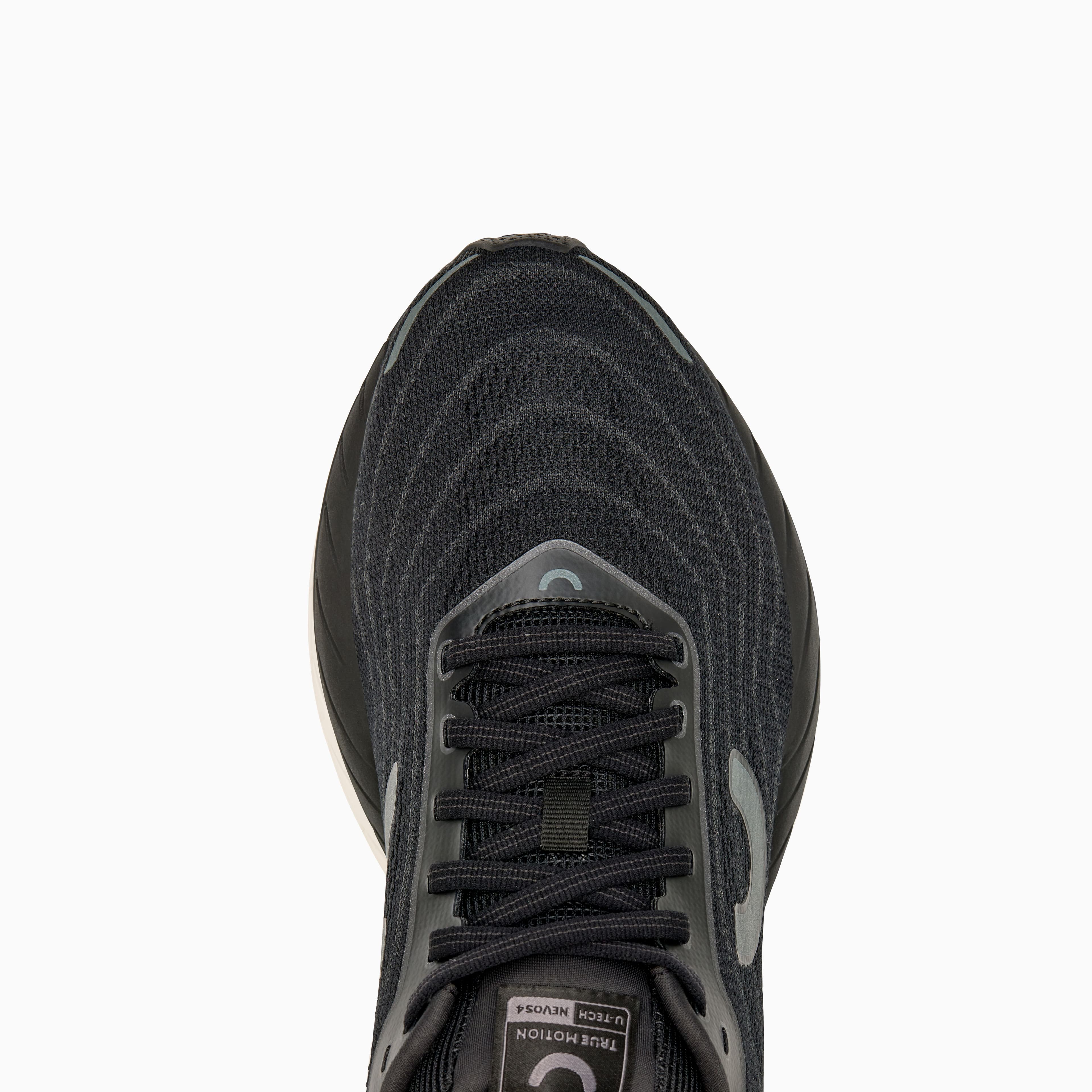 runner-profile-u-tech-nevos-4-women-11