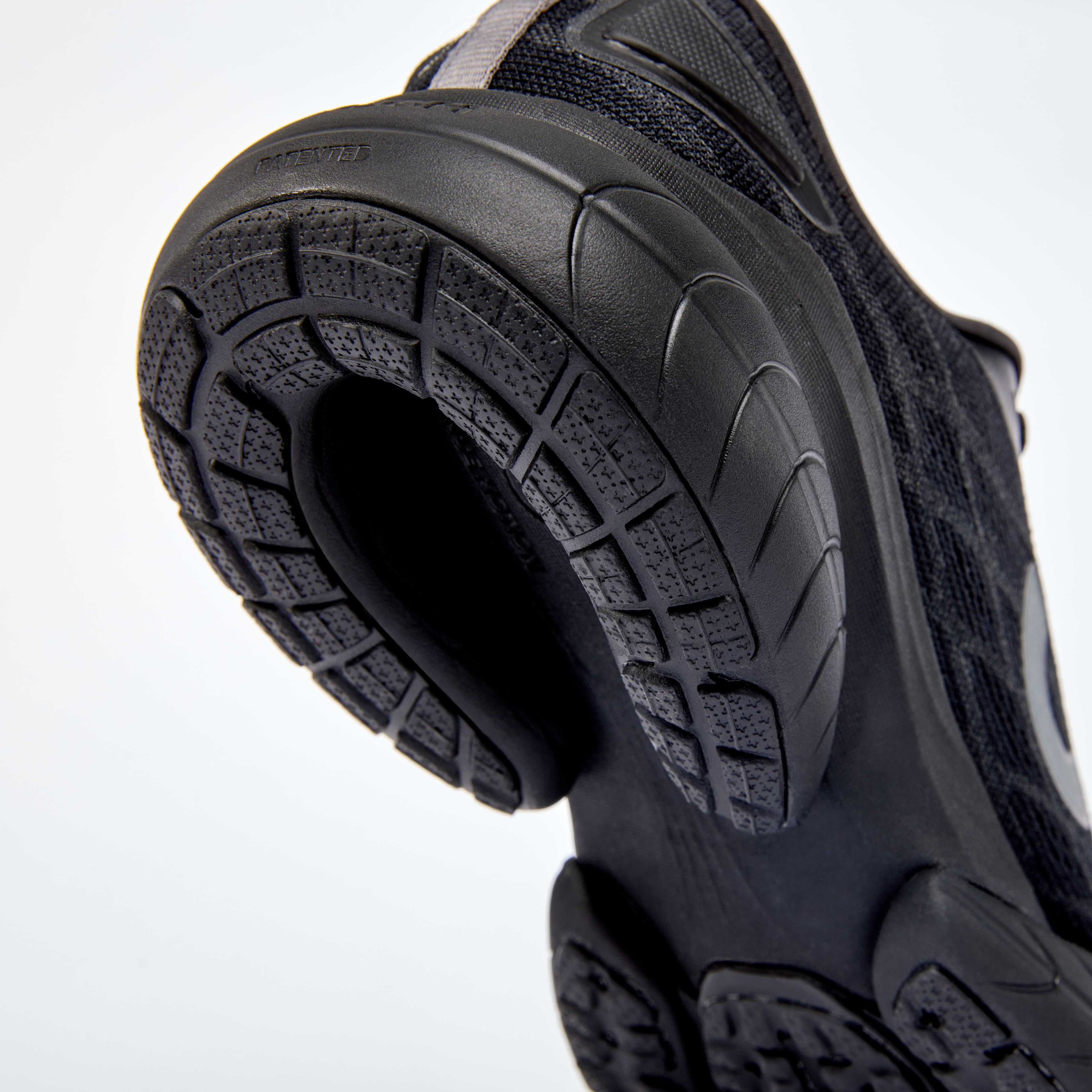 nevos-4-women-11-usp-01