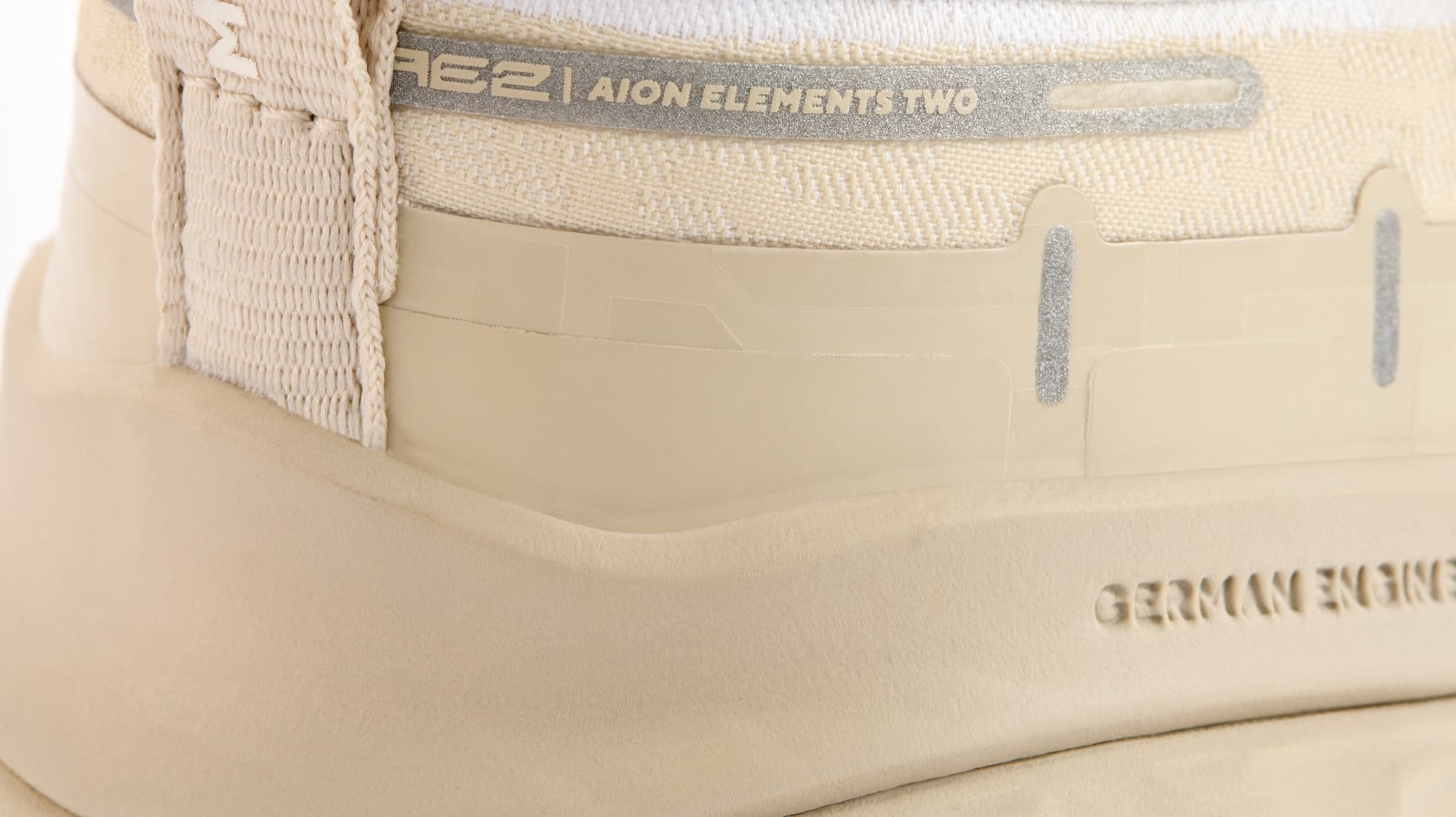 aion-elements-2-women-01-usp-mobile-03