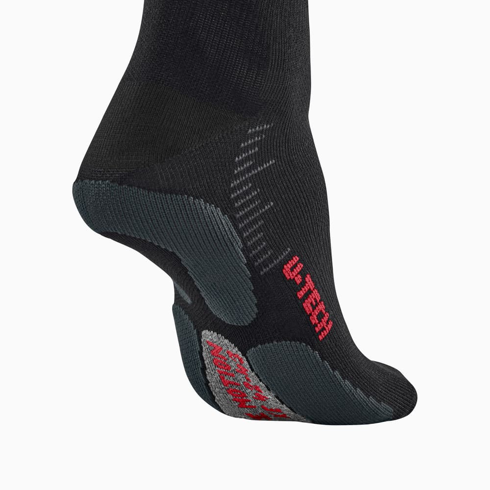 42_56eb060ce1-falke-ru-true-motion_m_long_02_04-full